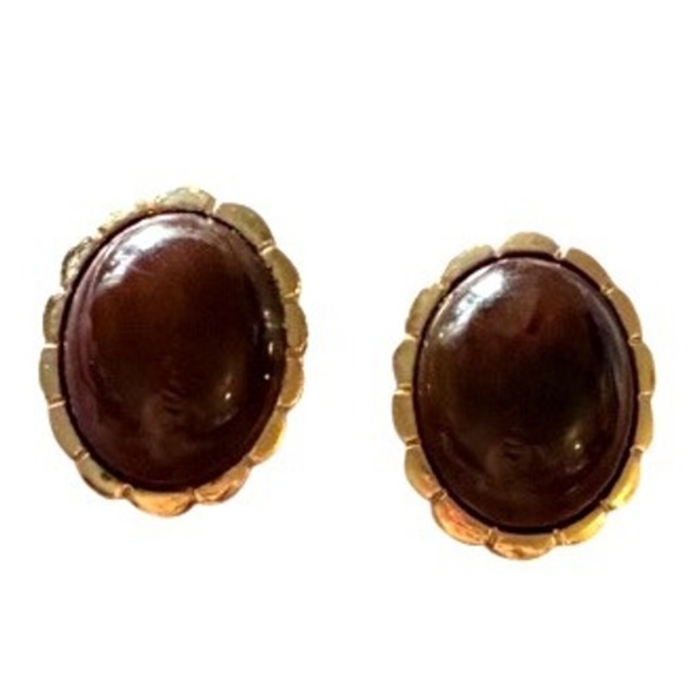 Avon Vintage Clip On Earrings Brown Lucite Gold Tone Scalloped Oval EUC Retro